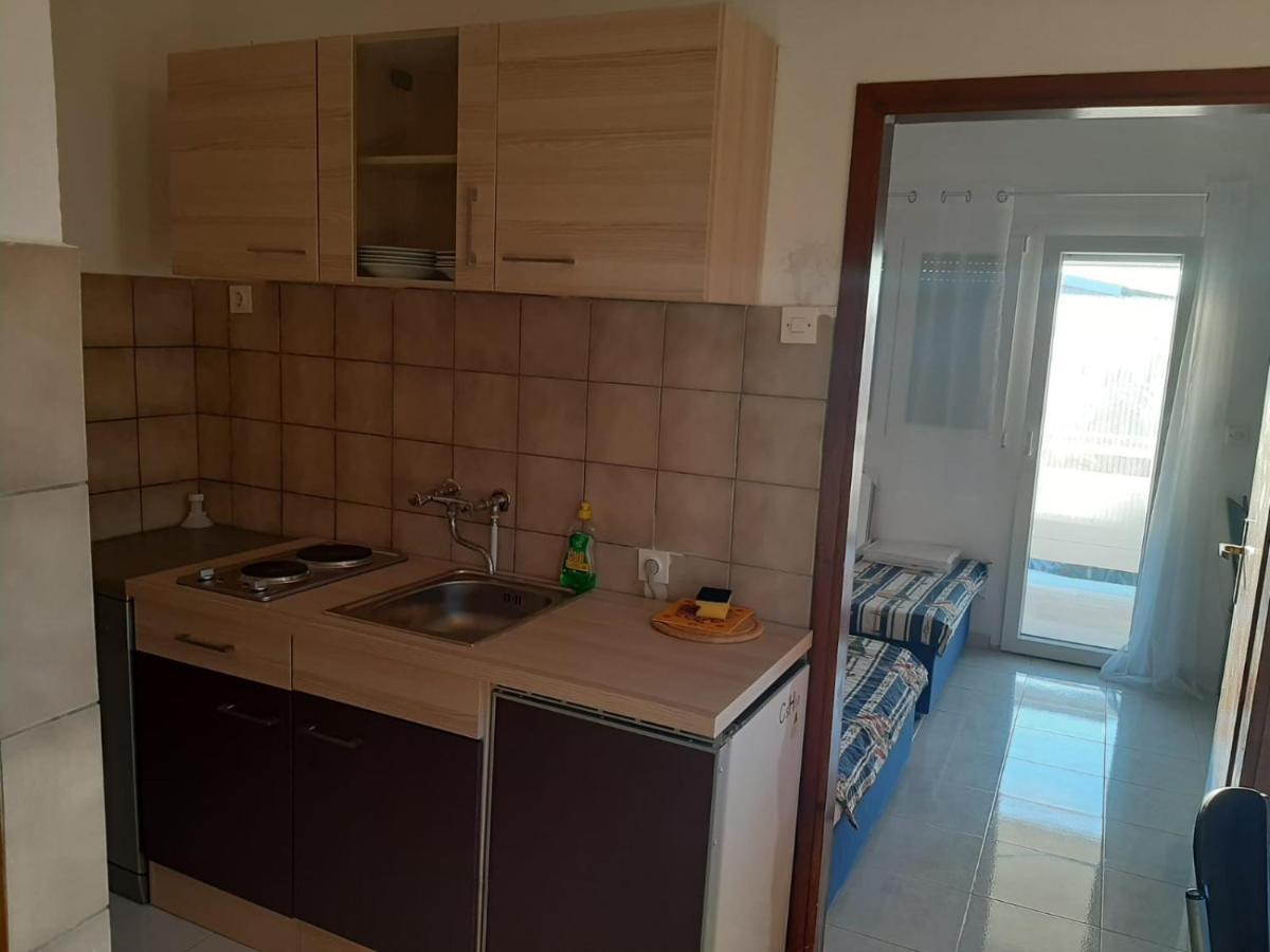 H&F Apartmani Вир Екстер'єр фото